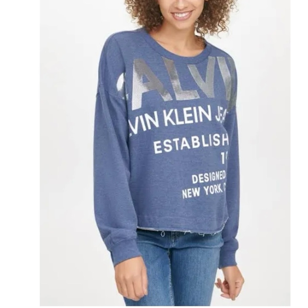 Calvin Klein Jeans Blue Sequin Logo‎ Graphic Cropped Raw Hem Sweatshirt Sz Large